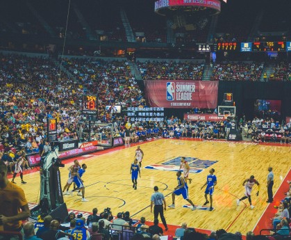 阿劳霍神秘缺席引西媒猜测，弗里克蓄力备战，纽卡硬仗或成关键转折