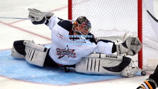 佩德里展望欧冠关键战，全队力拼最后六分 深情声援后防基石阿劳霍