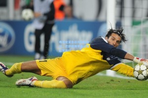 弗里克紧急召开体能会议，巴萨新赛季备战亮起警报灯